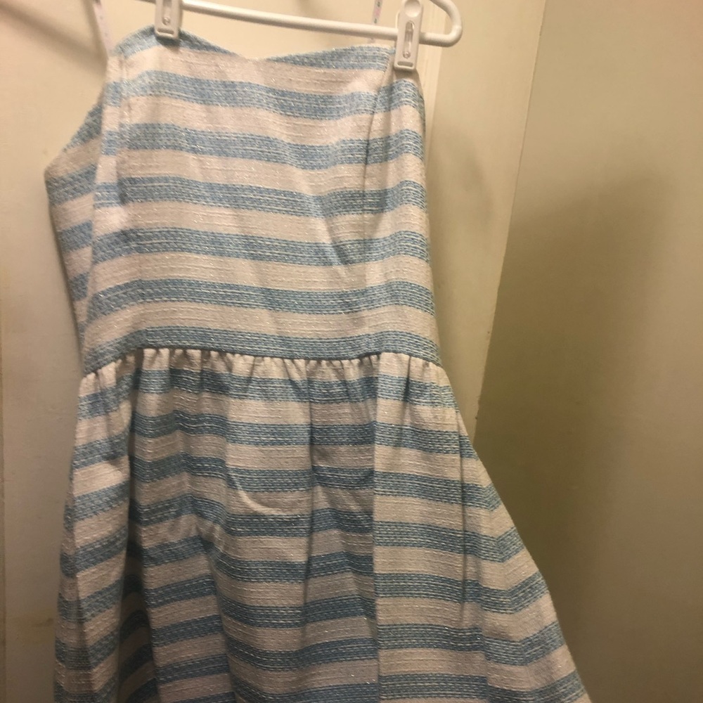 Strapless dress